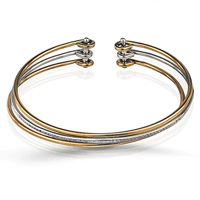 Bangles For Evening Parties-Bangle in 18k Gold with Diamonds MB1505