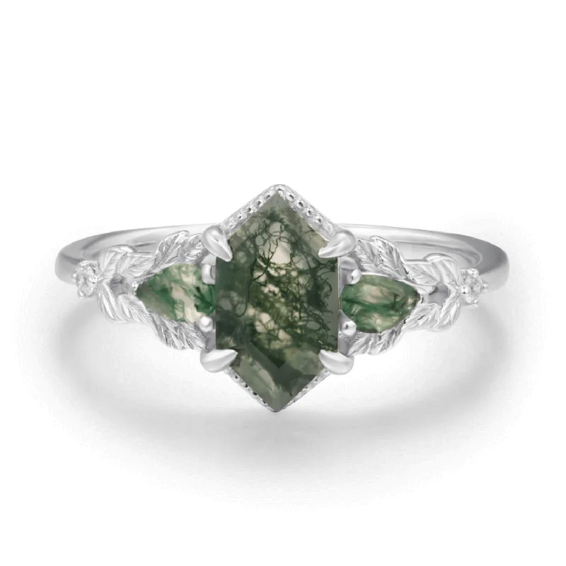 Personalized Family Rings For Special Occasions-Gardenia Moss Agate Ring