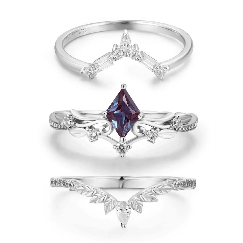 Bold Vintage Rings For Retro Lovers-Victorian Lace Alexandrite©, Monte Arc, and Woodland Ring Set