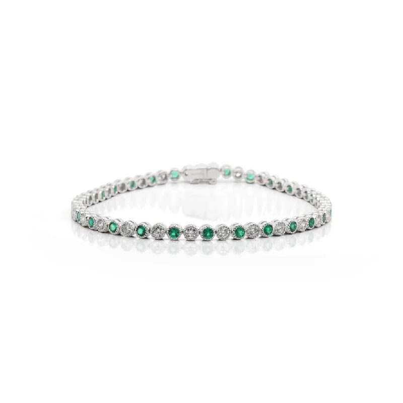 Bracelets With Amethyst Stones-18k White Gold Diamond And Emerald Bracelet